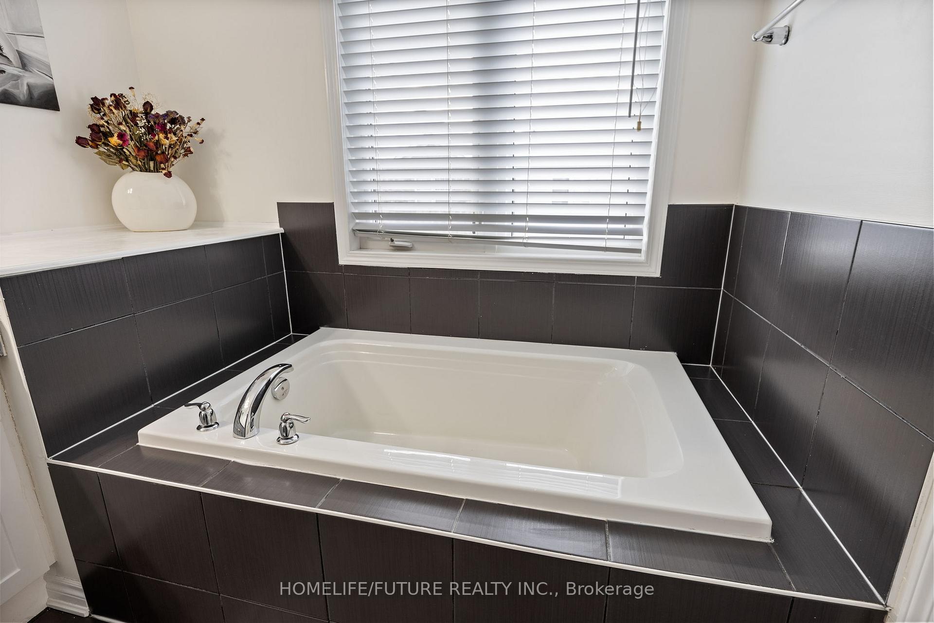 Photo 39 of 1841 Parkhurst Crescent, Pickering, Duffin Heights — HOMEH