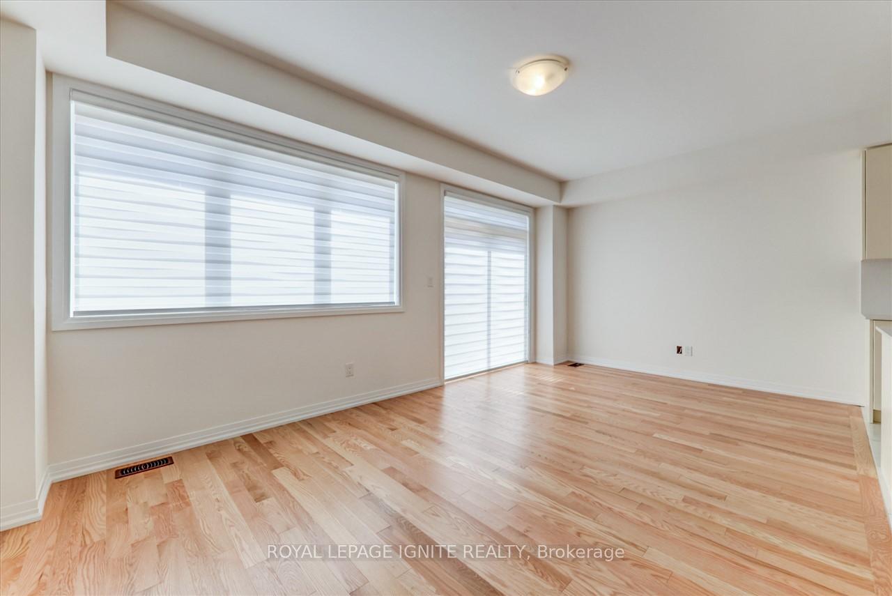 Photo 9 of 87 Robert Eaton Avenue, Markham, Middlefield — HOMEH