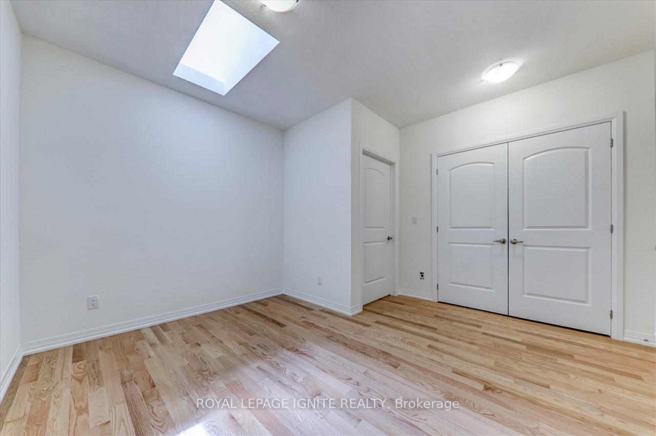 Photo 18 of 87 Robert Eaton Avenue, Markham, Middlefield — HOMEH