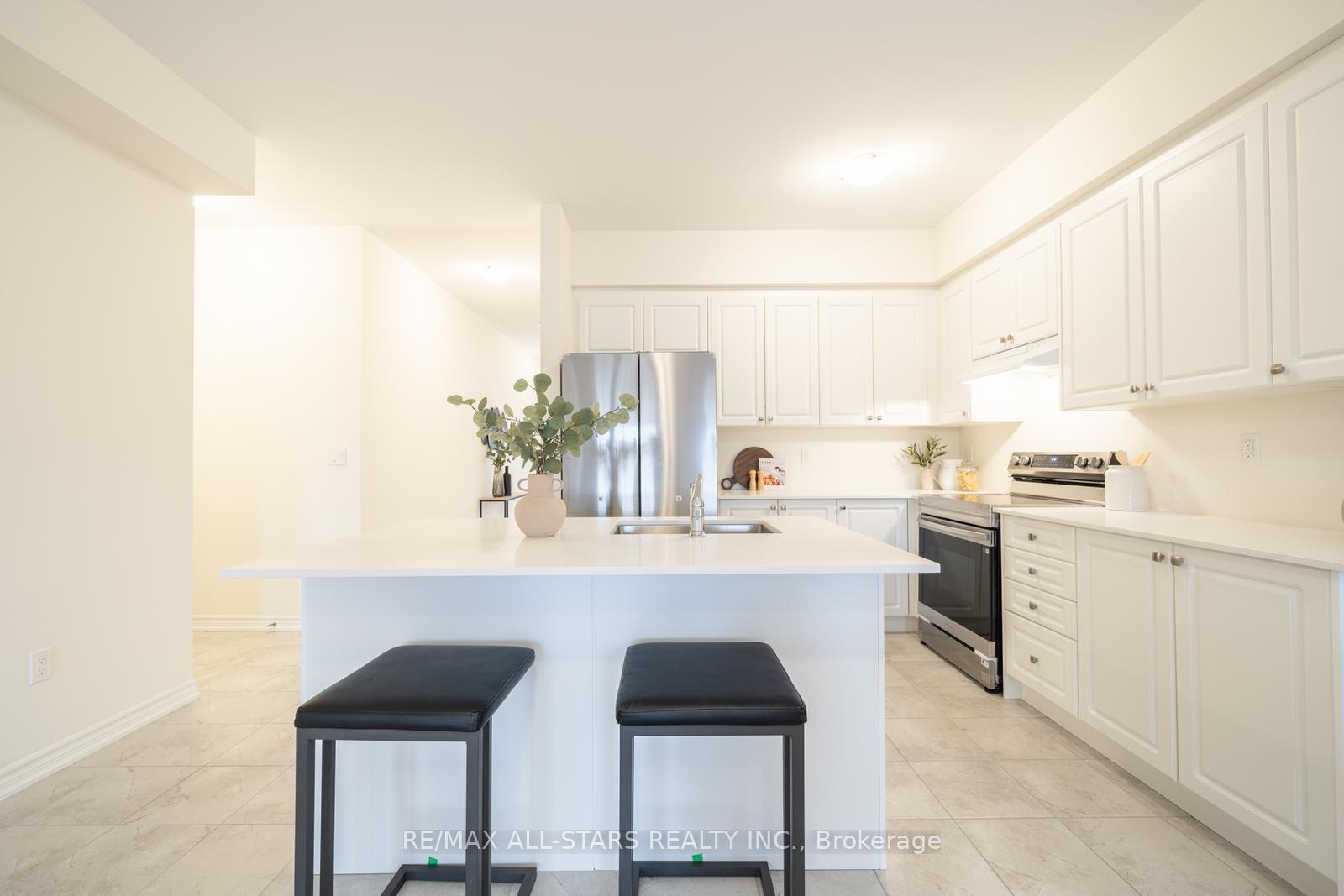 Photo 6 of 111 Robin Trail, Scugog, Port Perry — HOMEH