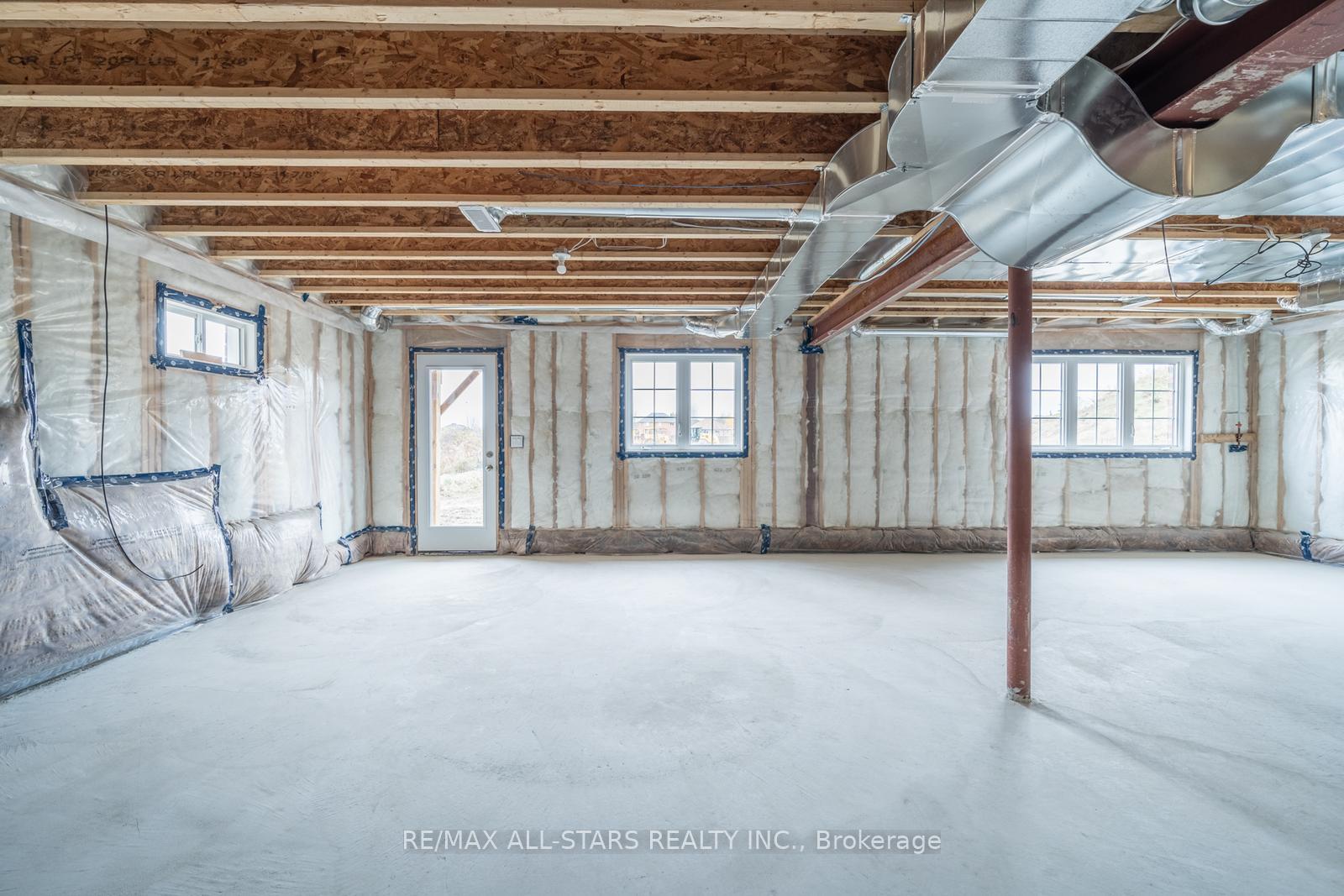 Photo 24 of 111 Robin Trail, Scugog, Port Perry — HOMEH