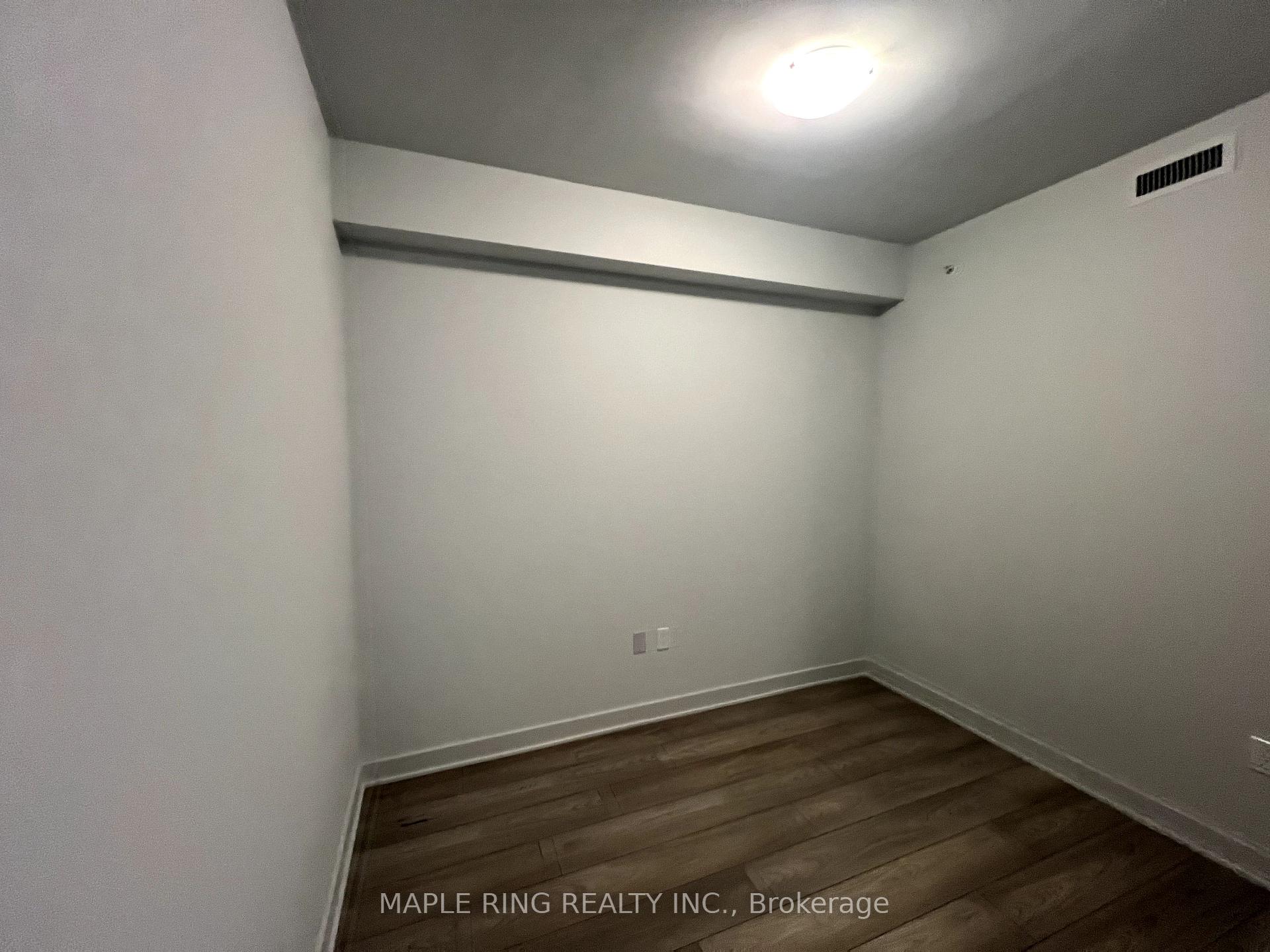 Photo 8 of Unit 4007, 2920 Highway 7 Road, Vaughan, Concord — HOMEH