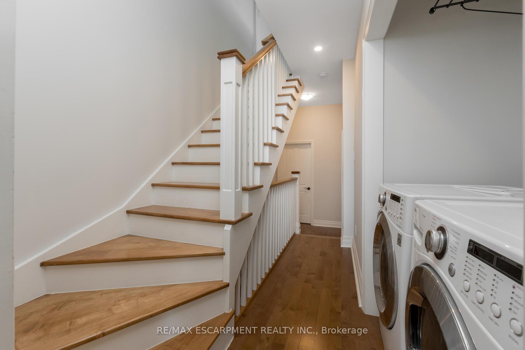 Photo 17 of 34 Salisbury Avenue, Toronto, Cabbagetown-South St. James Town — HOMEH