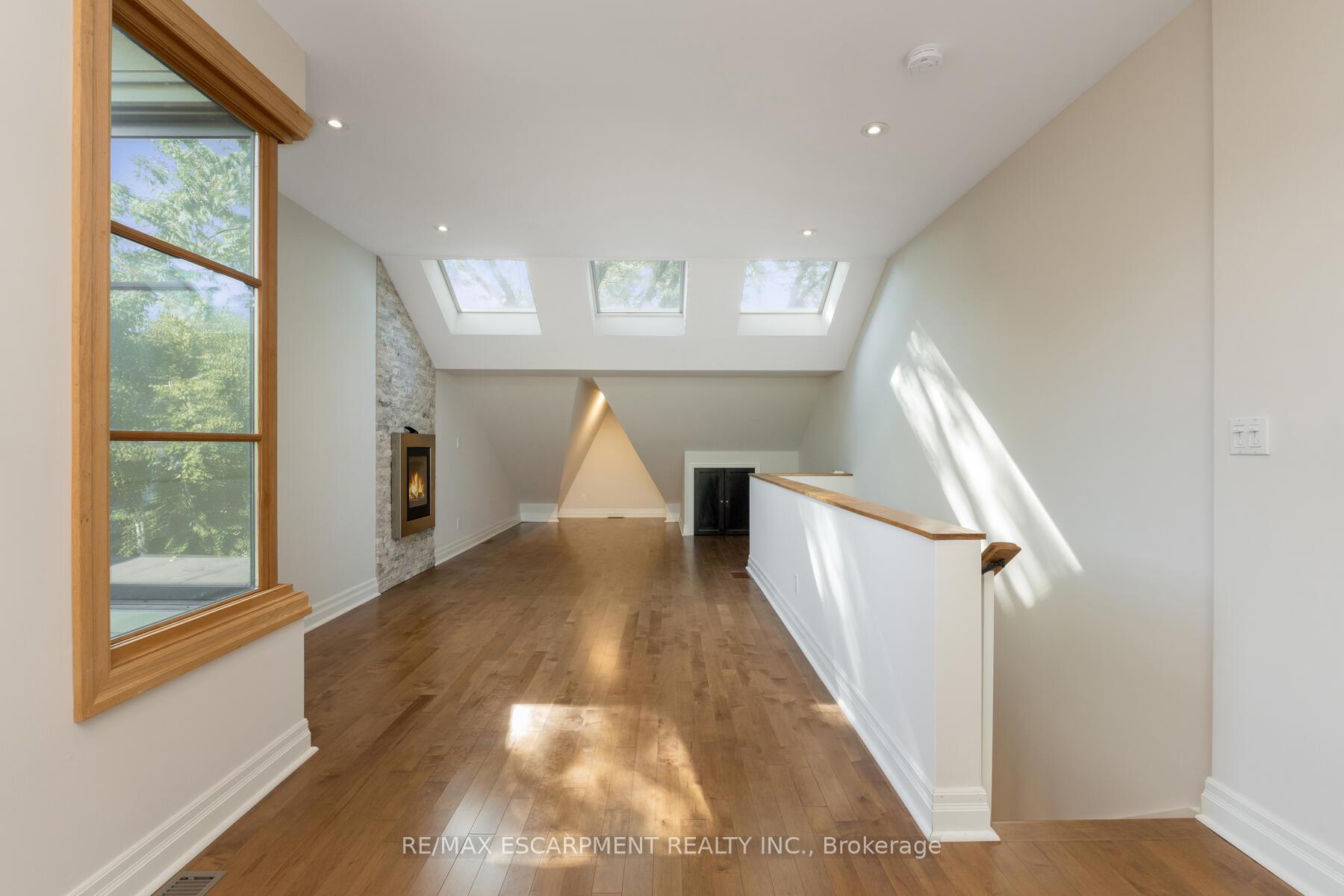 Photo 15 of 34 Salisbury Avenue, Toronto, Cabbagetown-South St. James Town — HOMEH