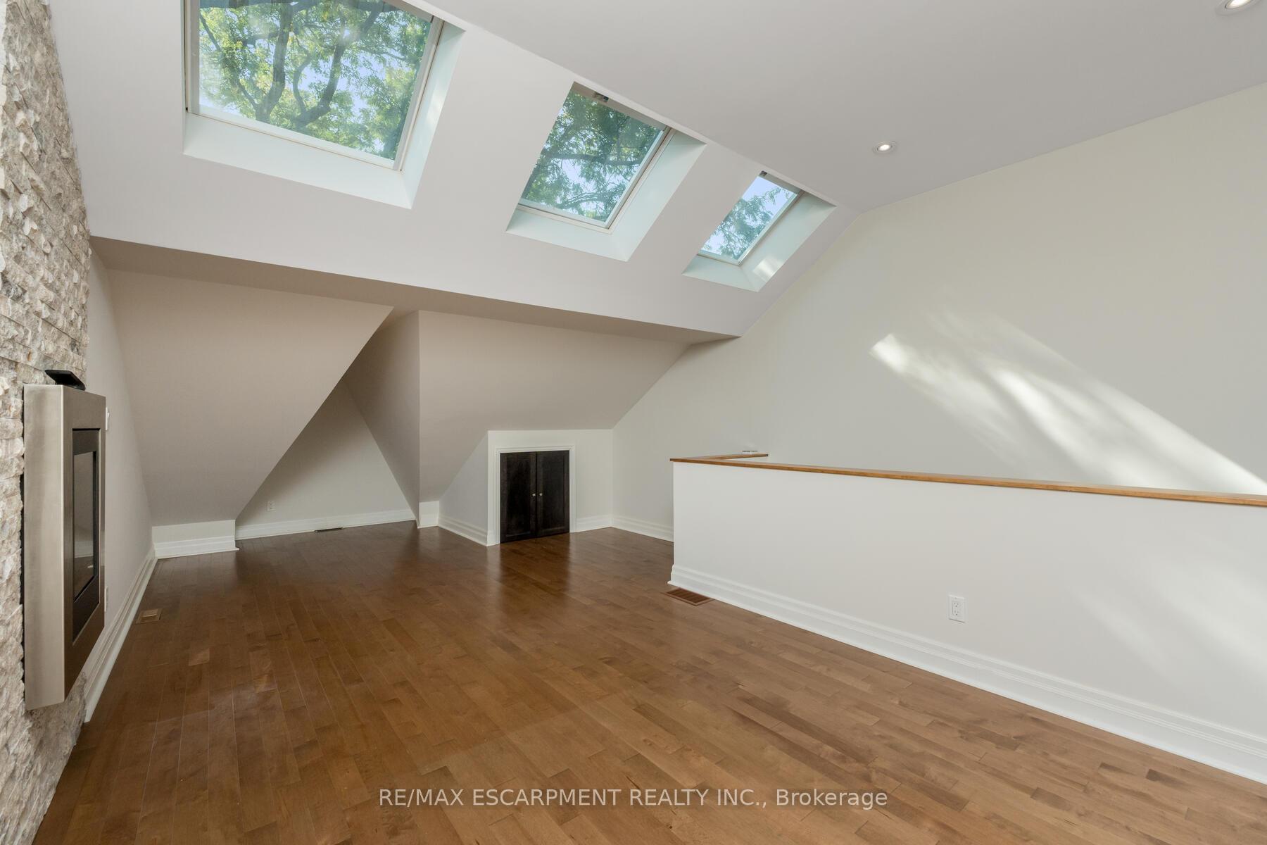 Photo 20 of 34 Salisbury Avenue, Toronto, Cabbagetown-South St. James Town — HOMEH