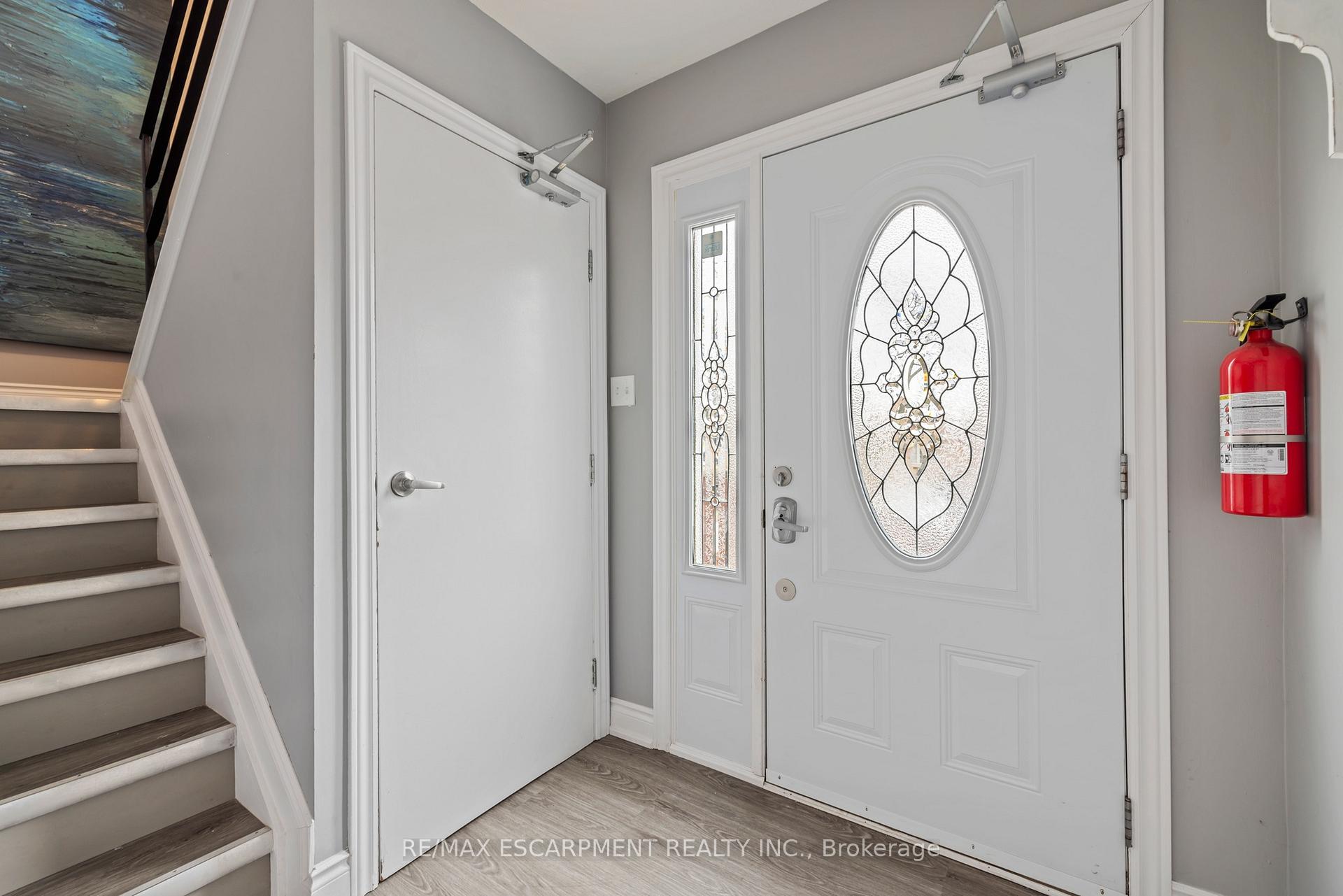 Photo 5 of Unit MAIN, 107 Horning Drive, Hamilton, Fessenden — HOMEH