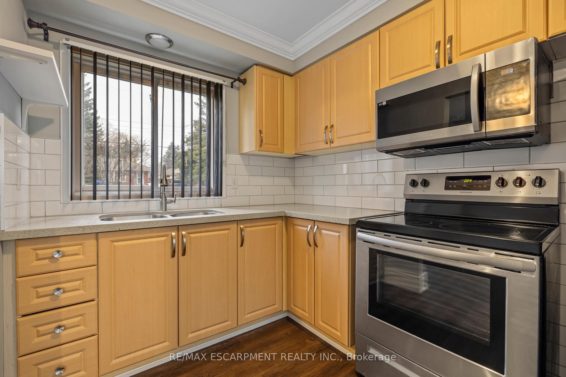 Photo 10 of Unit MAIN, 107 Horning Drive, Hamilton, Fessenden — HOMEH