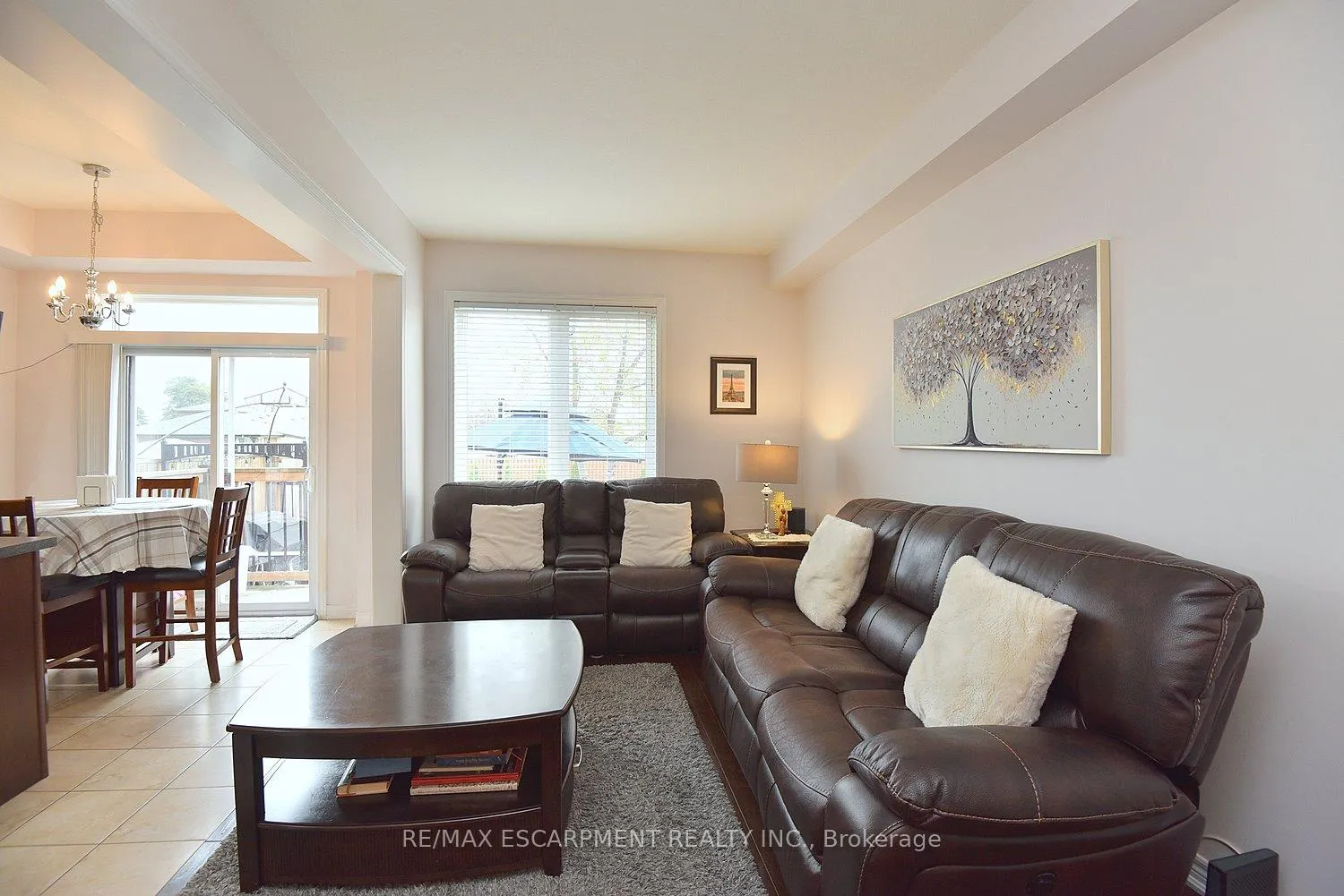 Photo 9 of Unit 21, 45 Seabreeze Crescent, Hamilton, Lakeshore — HOMEH