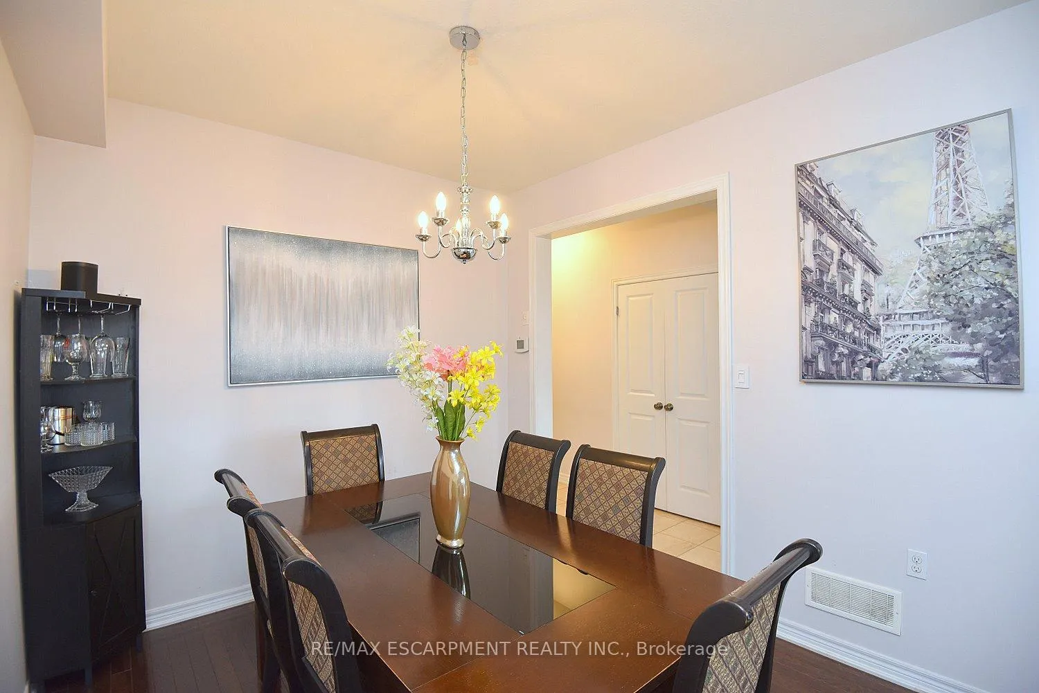 Photo 11 of Unit 21, 45 Seabreeze Crescent, Hamilton, Lakeshore — HOMEH