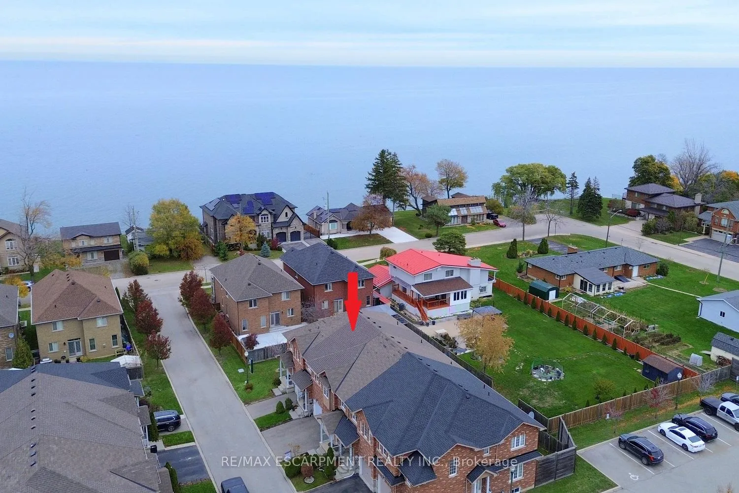 Photo 41 of Unit 21, 45 Seabreeze Crescent, Hamilton, Lakeshore — HOMEH
