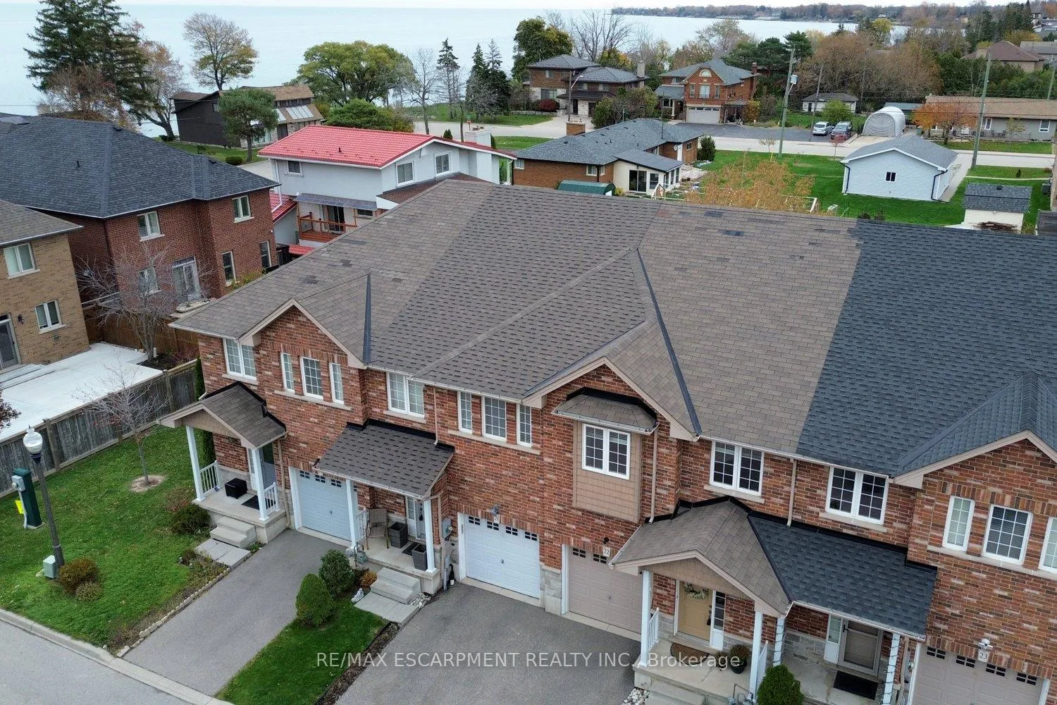 Photo 43 of Unit 21, 45 Seabreeze Crescent, Hamilton, Lakeshore — HOMEH
