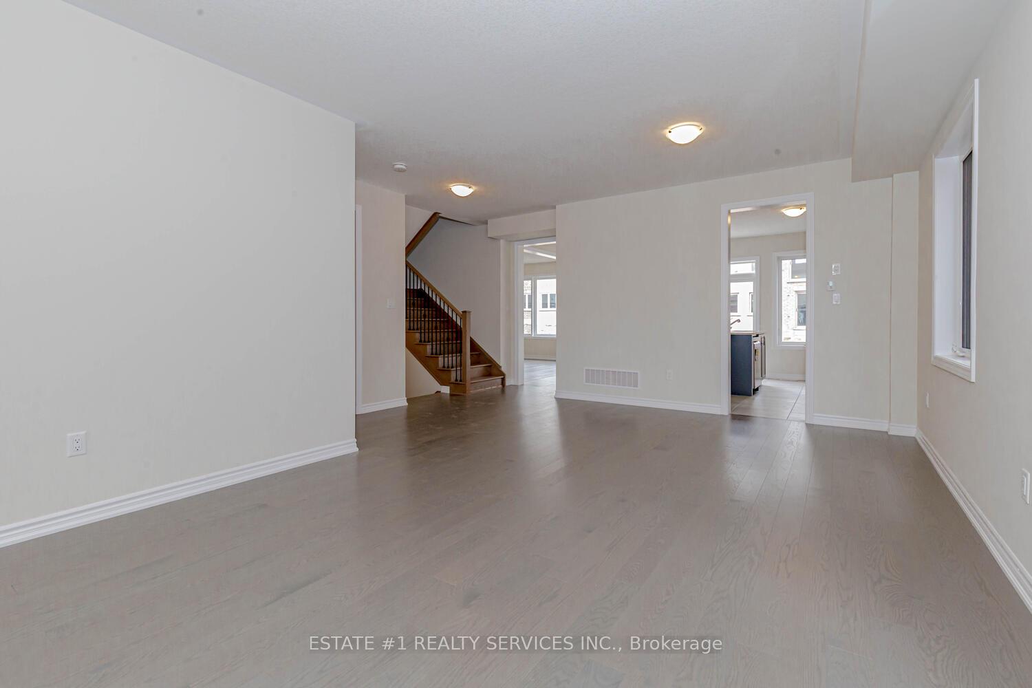 Photo 4 of 10 Blaney Street, Brant, Paris — HOMEH