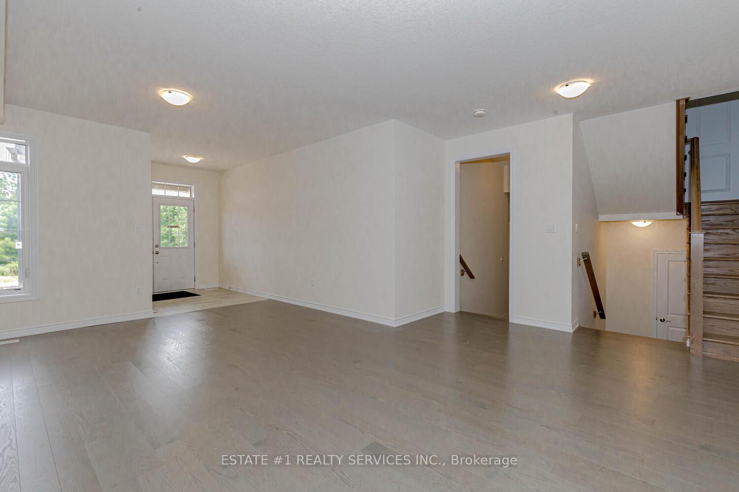 Photo 2 of 10 Blaney Street, Brant, Paris — HOMEH