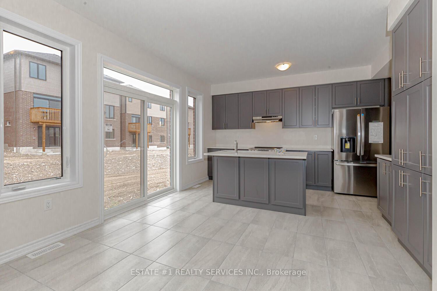 Photo 7 of 10 Blaney Street, Brant, Paris — HOMEH