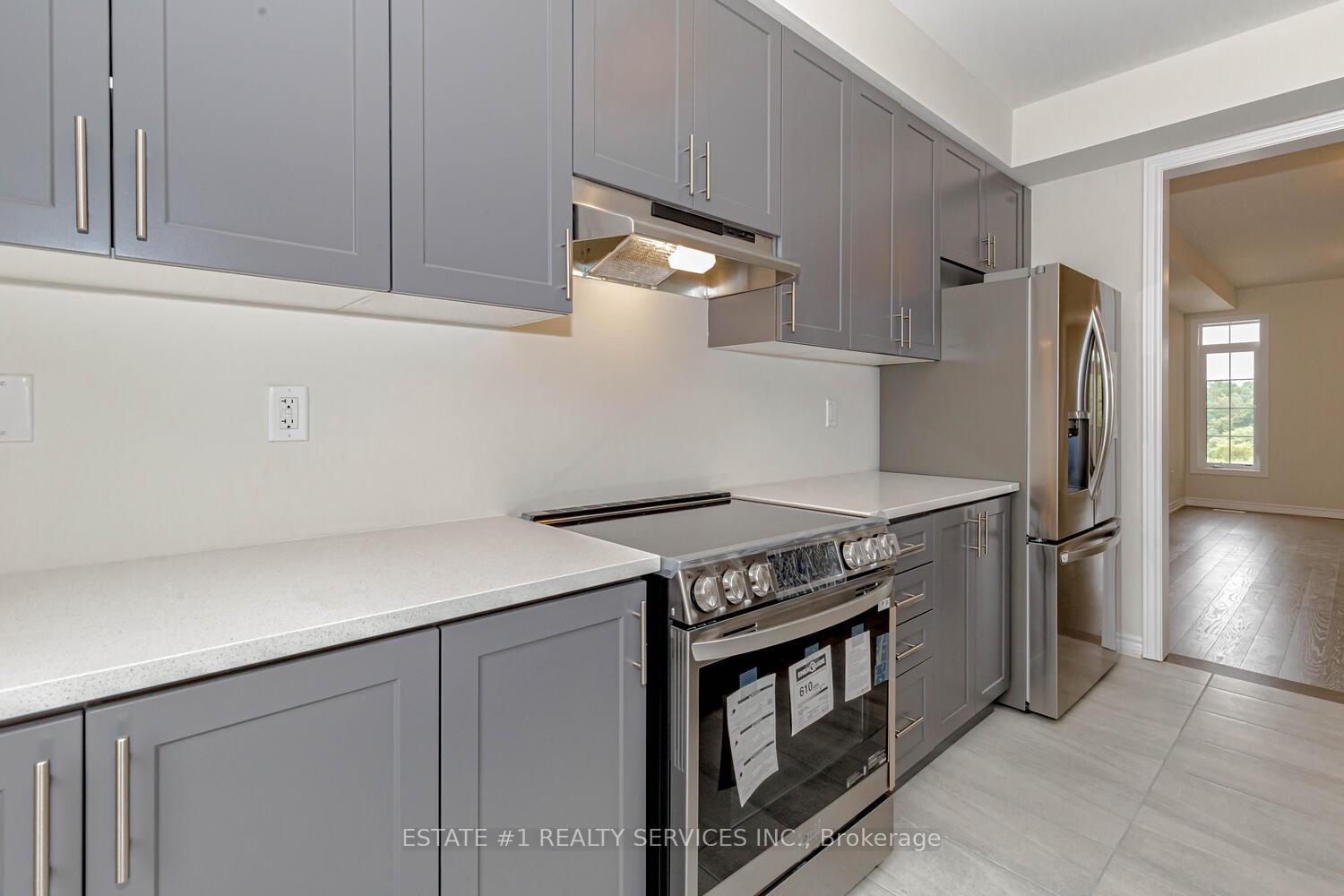 Photo 15 of 10 Blaney Street, Brant, Paris — HOMEH