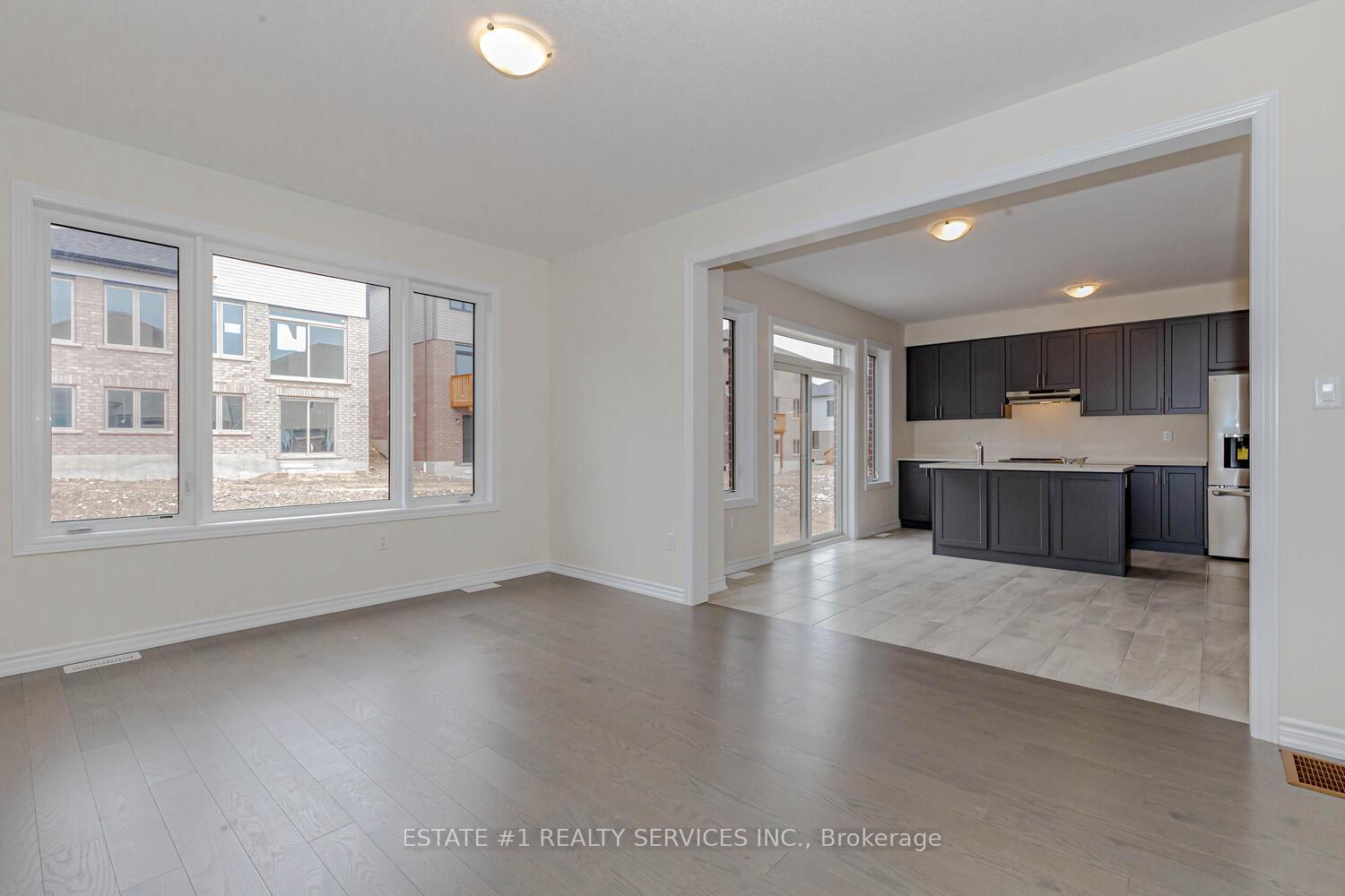 Photo 10 of 10 Blaney Street, Brant, Paris — HOMEH