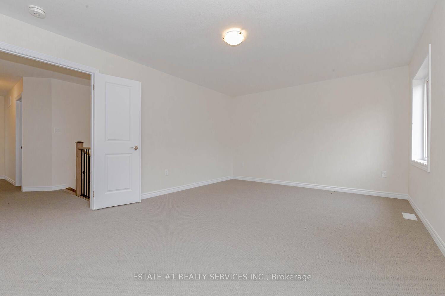 Photo 17 of 10 Blaney Street, Brant, Paris — HOMEH