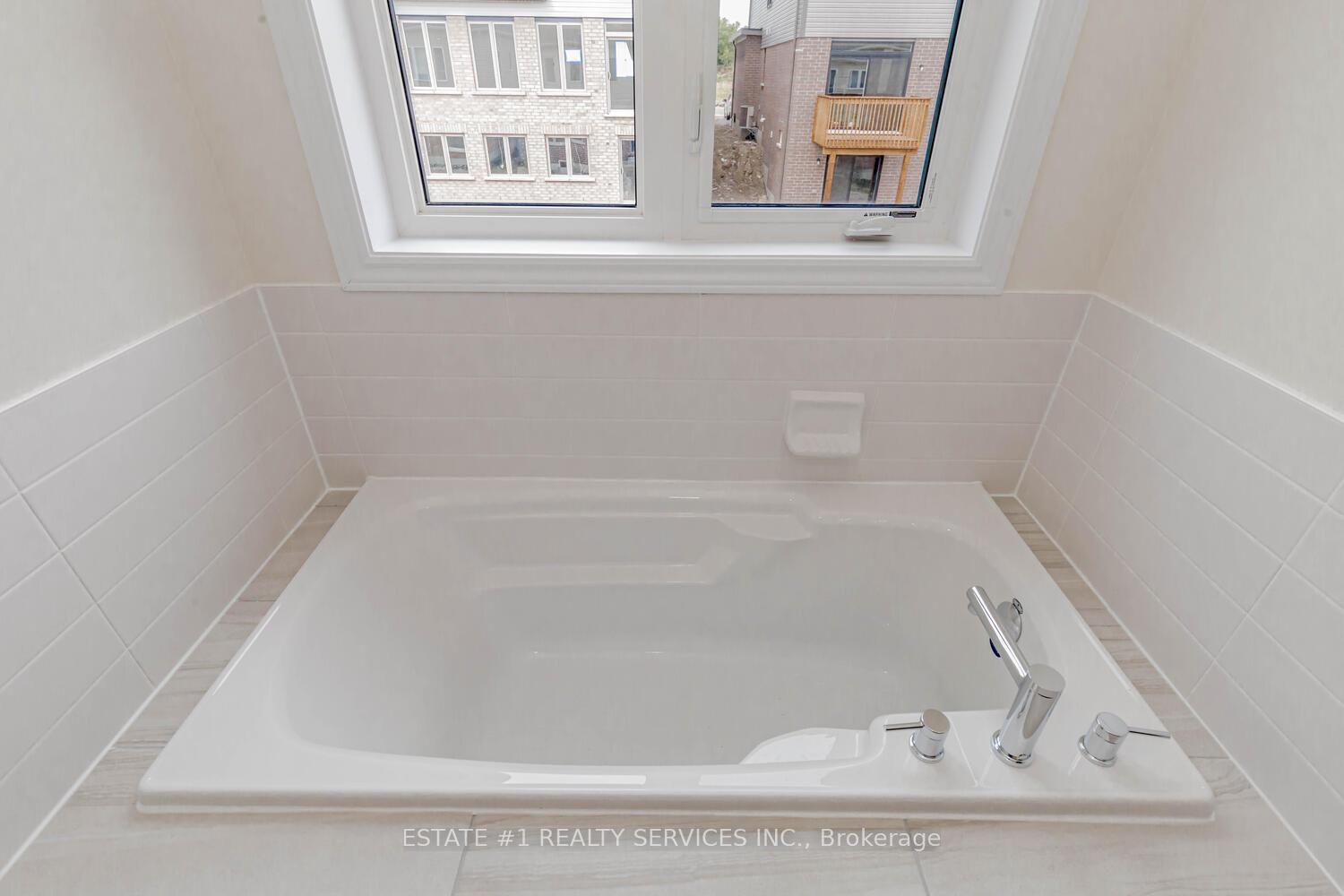 Photo 20 of 10 Blaney Street, Brant, Paris — HOMEH