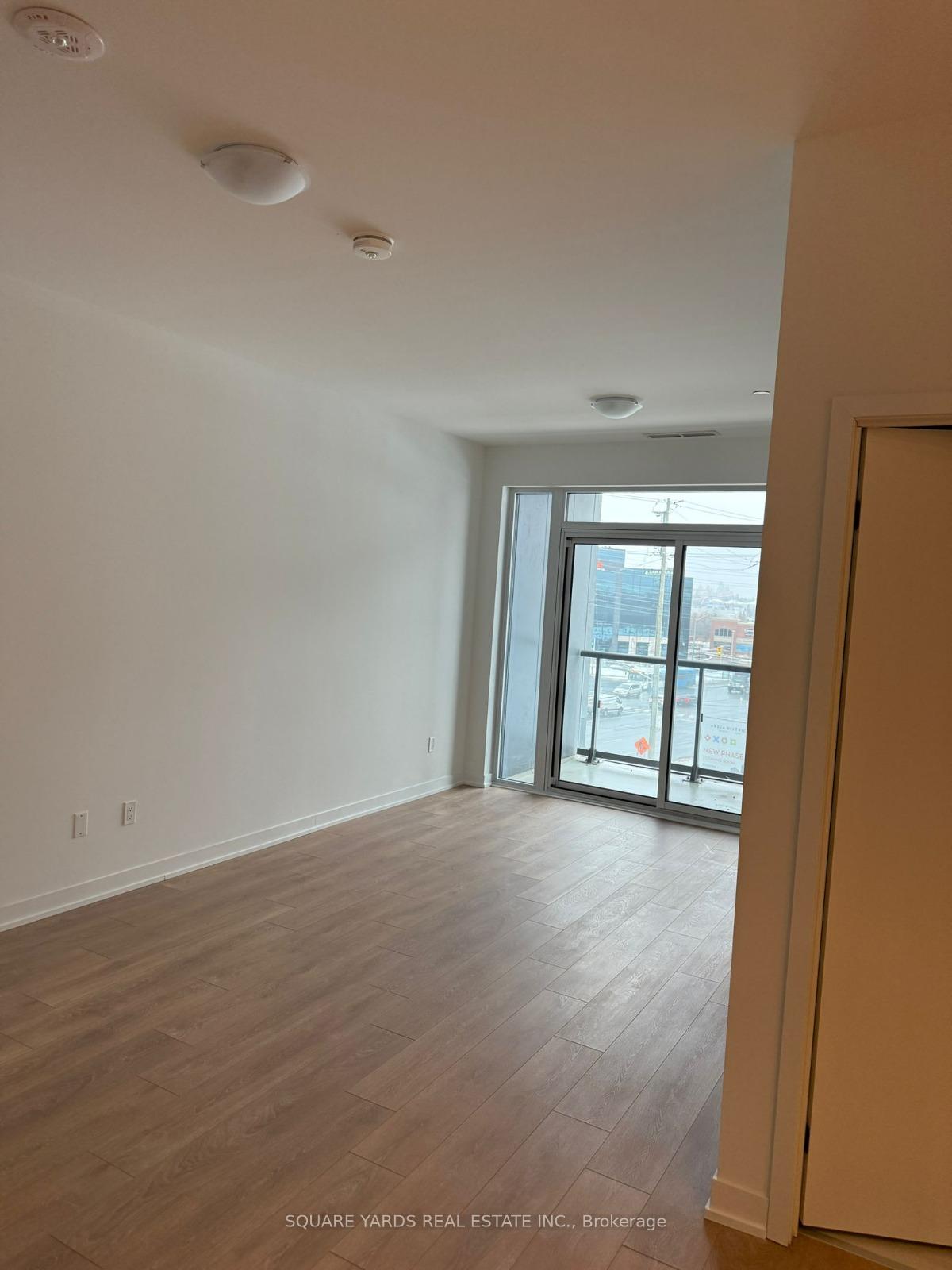Photo 9 of Unit 436, 498 Caldari Road, Vaughan, Concord — HOMEH