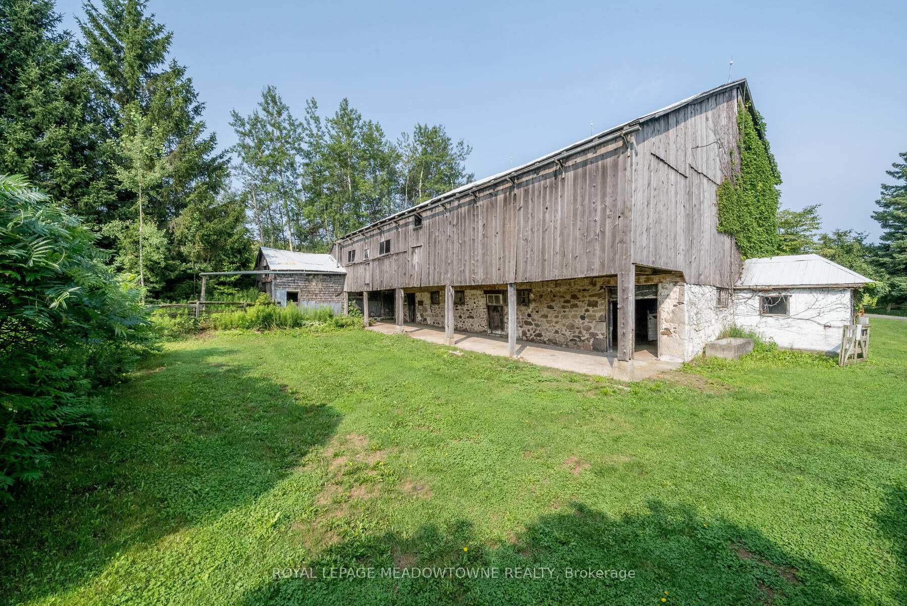 Photo 13 of 5886 Third Line, Erin, Rural Erin — HOMEH