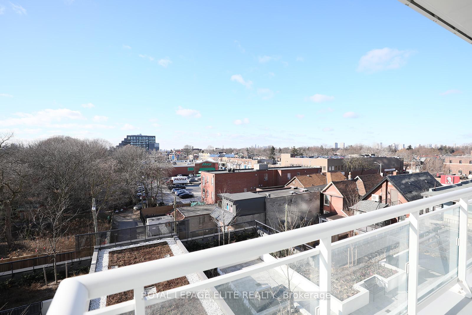 Photo 6 of Unit 401, 286 Main Street, Toronto, East End-Danforth — HOMEH