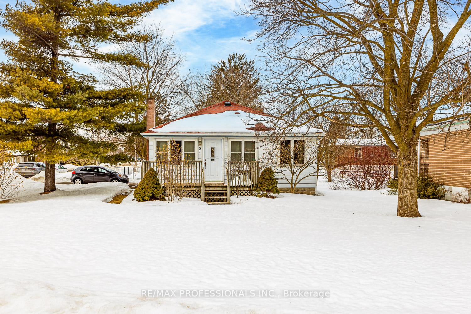 Front of 31 Norton Boulevard