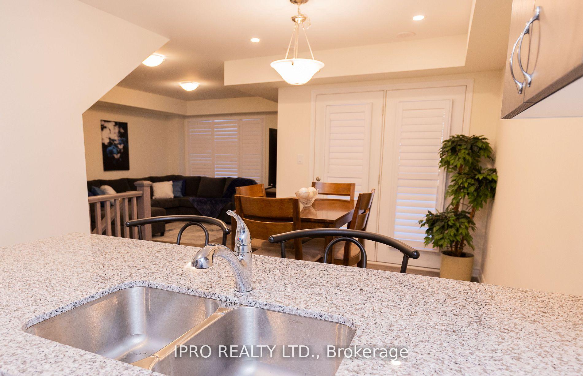 Photo 15 of 3358 Swordbill Street, Pickering, Rural Pickering — HOMEH