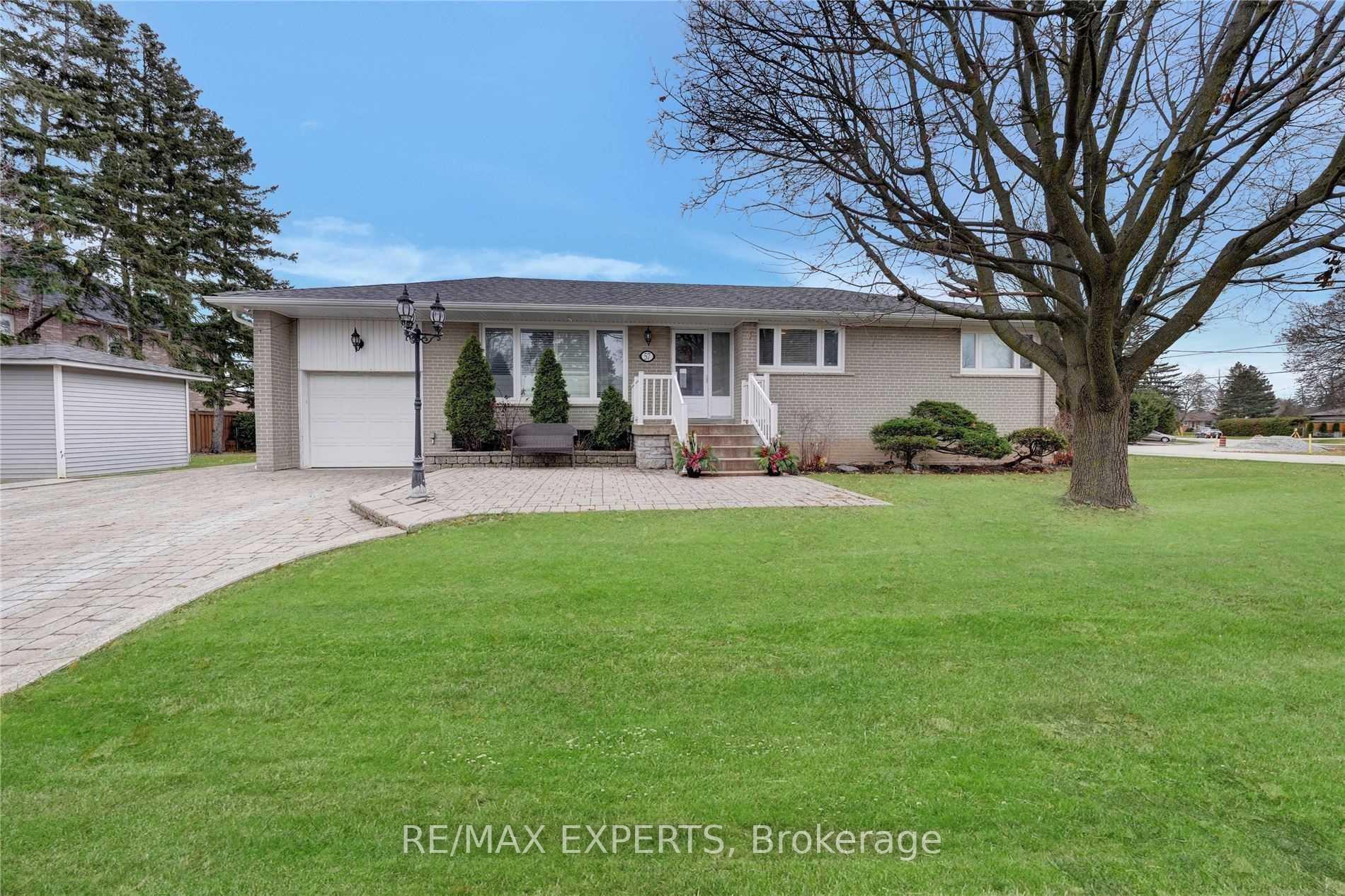 Photo 6 of 57 Netherford Road, Vaughan, Maple — HOMEH