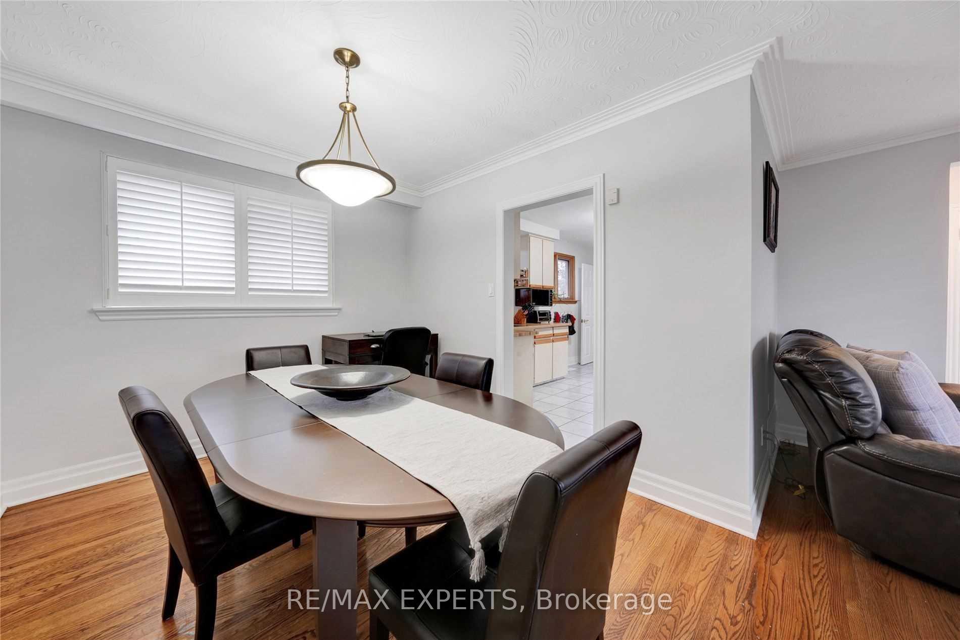 Photo 33 of 57 Netherford Road, Vaughan, Maple — HOMEH