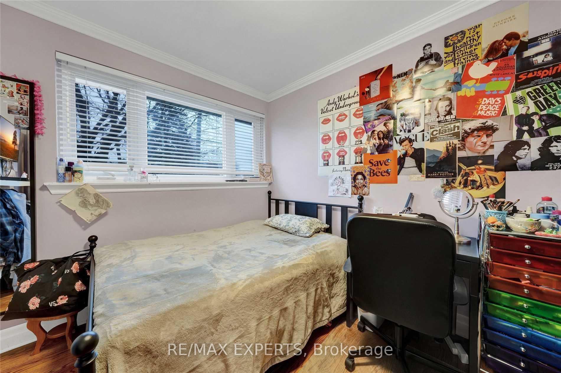 Photo 12 of 57 Netherford Road, Vaughan, Maple — HOMEH