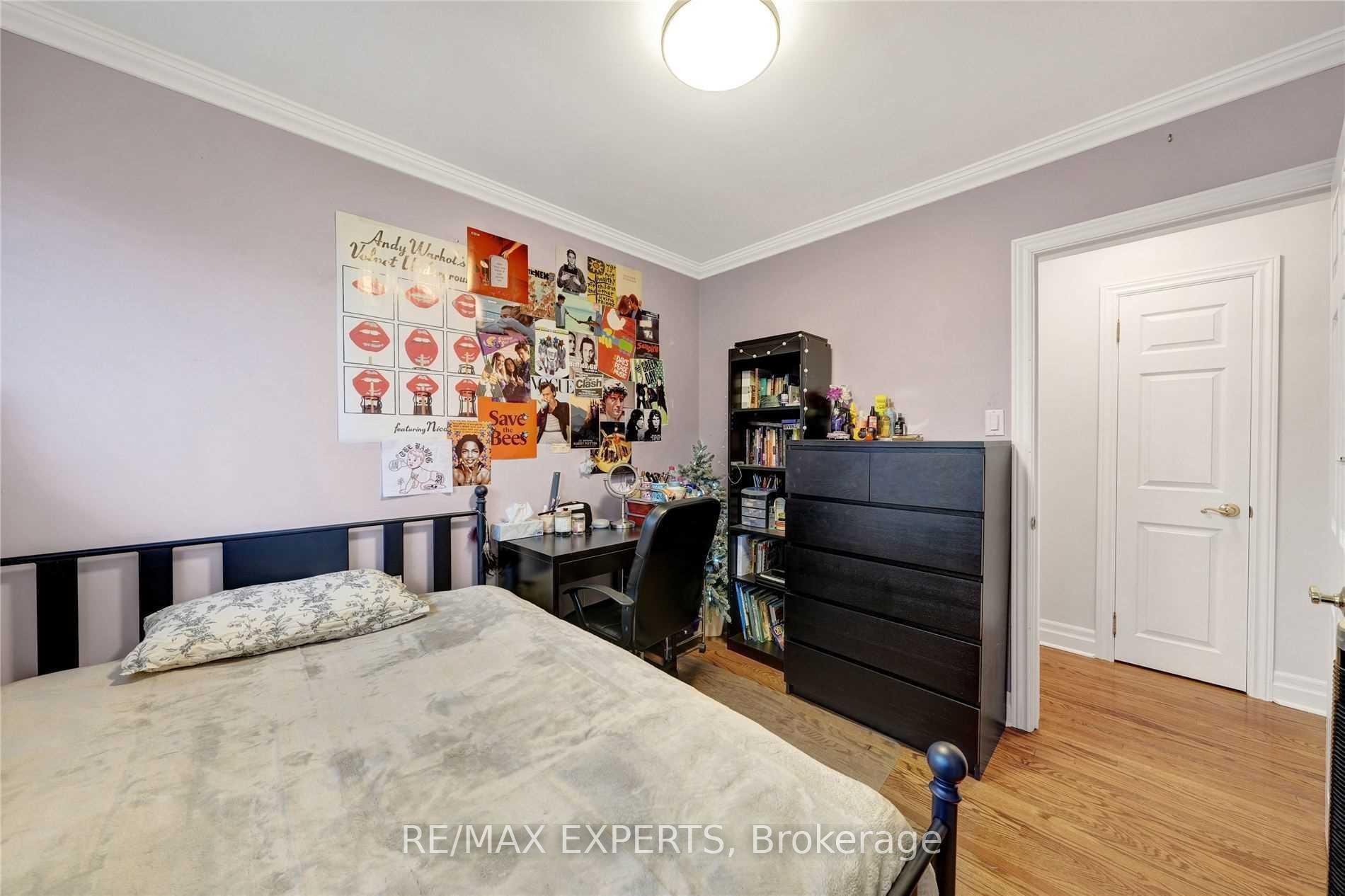 Photo 10 of 57 Netherford Road, Vaughan, Maple — HOMEH