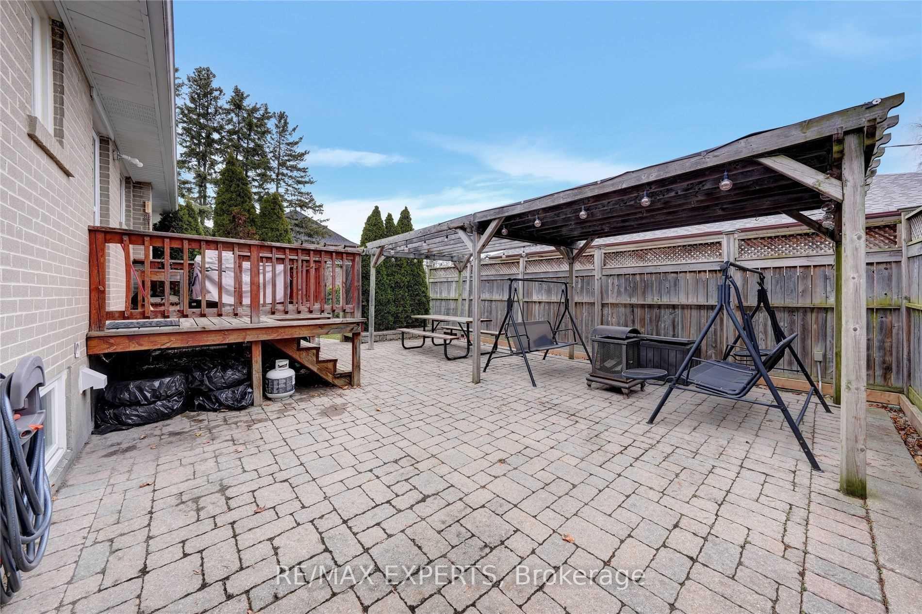 Photo 39 of 57 Netherford Road, Vaughan, Maple — HOMEH