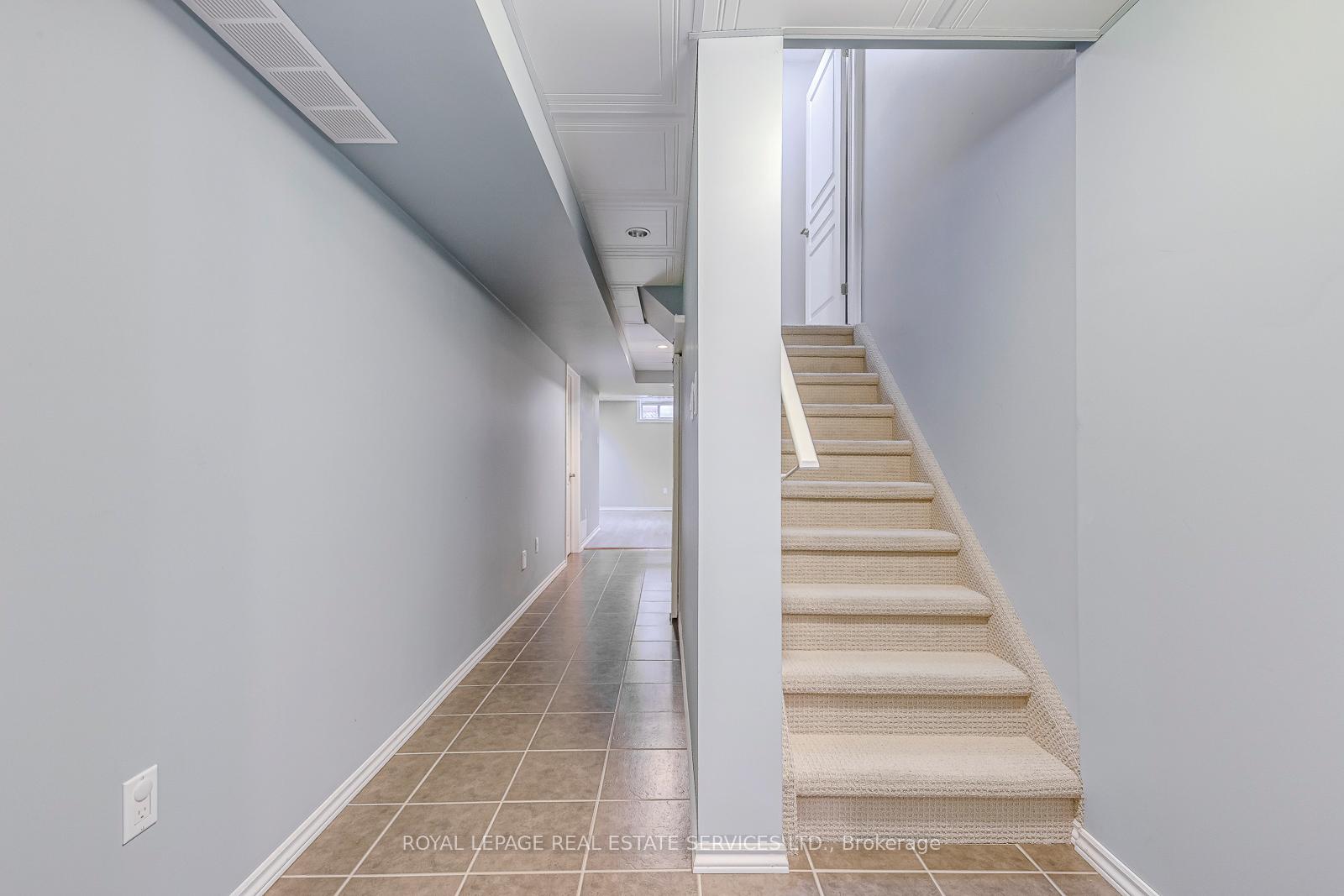 Photo 34 of Unit 4, 541 Winston Road, Grimsby, Grimsby Beach — HOMEH