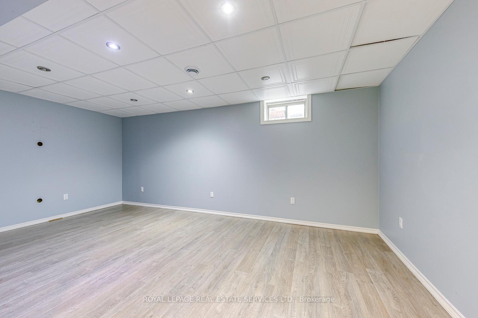 Photo 35 of Unit 4, 541 Winston Road, Grimsby, Grimsby Beach — HOMEH