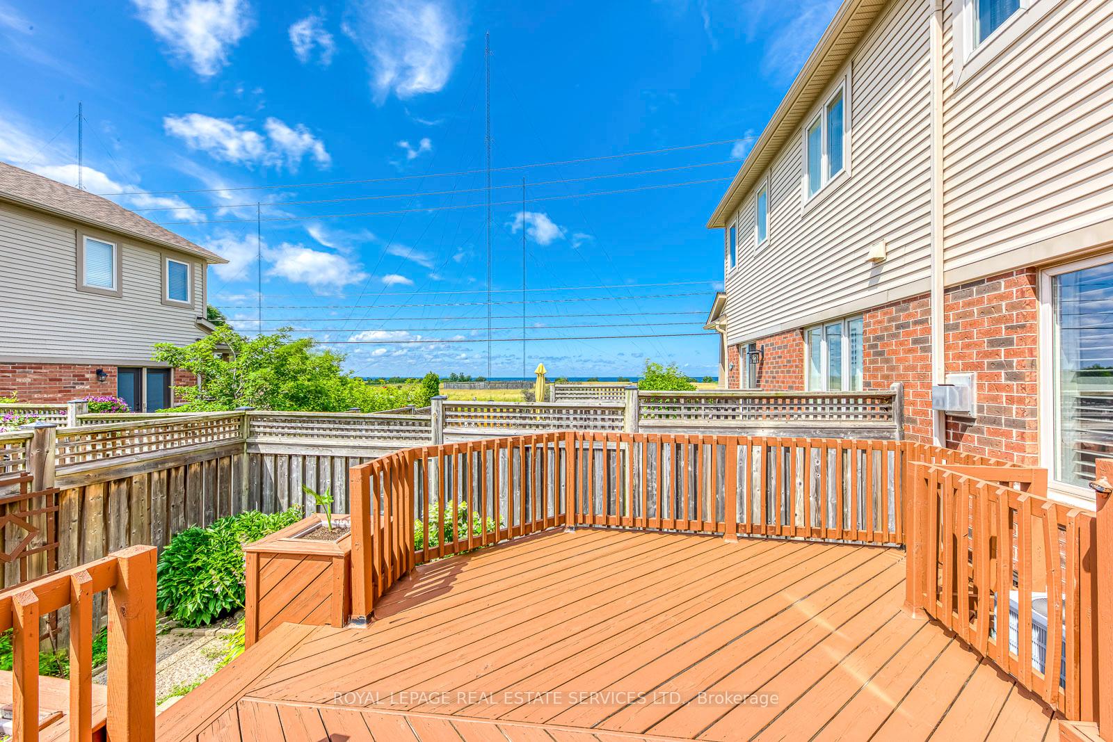 Photo 39 of Unit 4, 541 Winston Road, Grimsby, Grimsby Beach — HOMEH