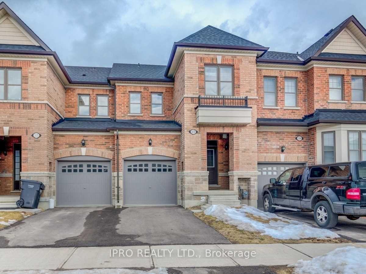 Photo 3 of 37 Morra Avenue, Caledon, Bolton East — HOMEH