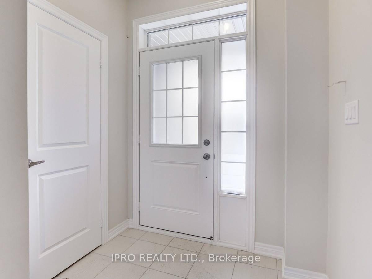 Photo 4 of 37 Morra Avenue, Caledon, Bolton East — HOMEH