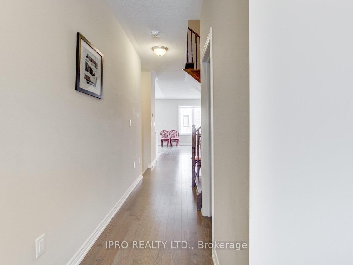 Photo 2 of 37 Morra Avenue, Caledon, Bolton East — HOMEH