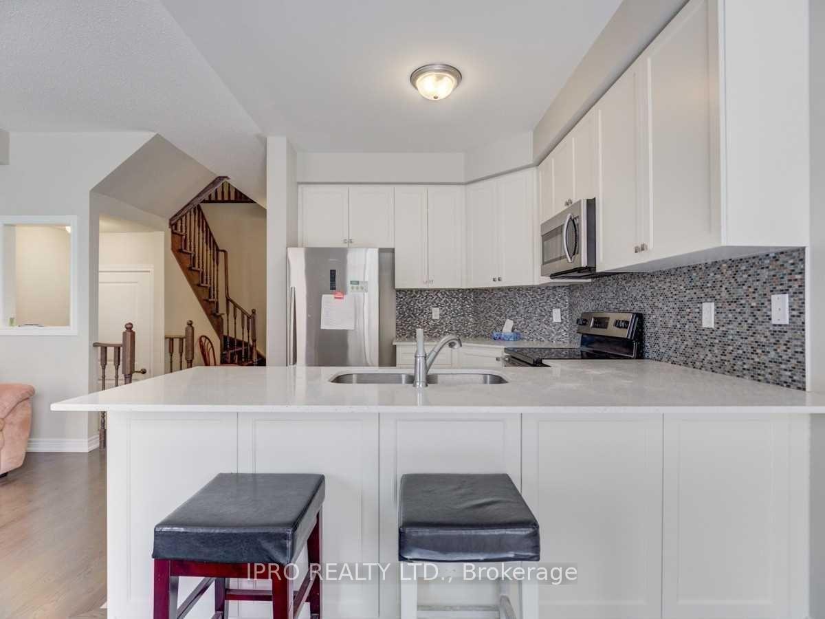 Photo 8 of 37 Morra Avenue, Caledon, Bolton East — HOMEH