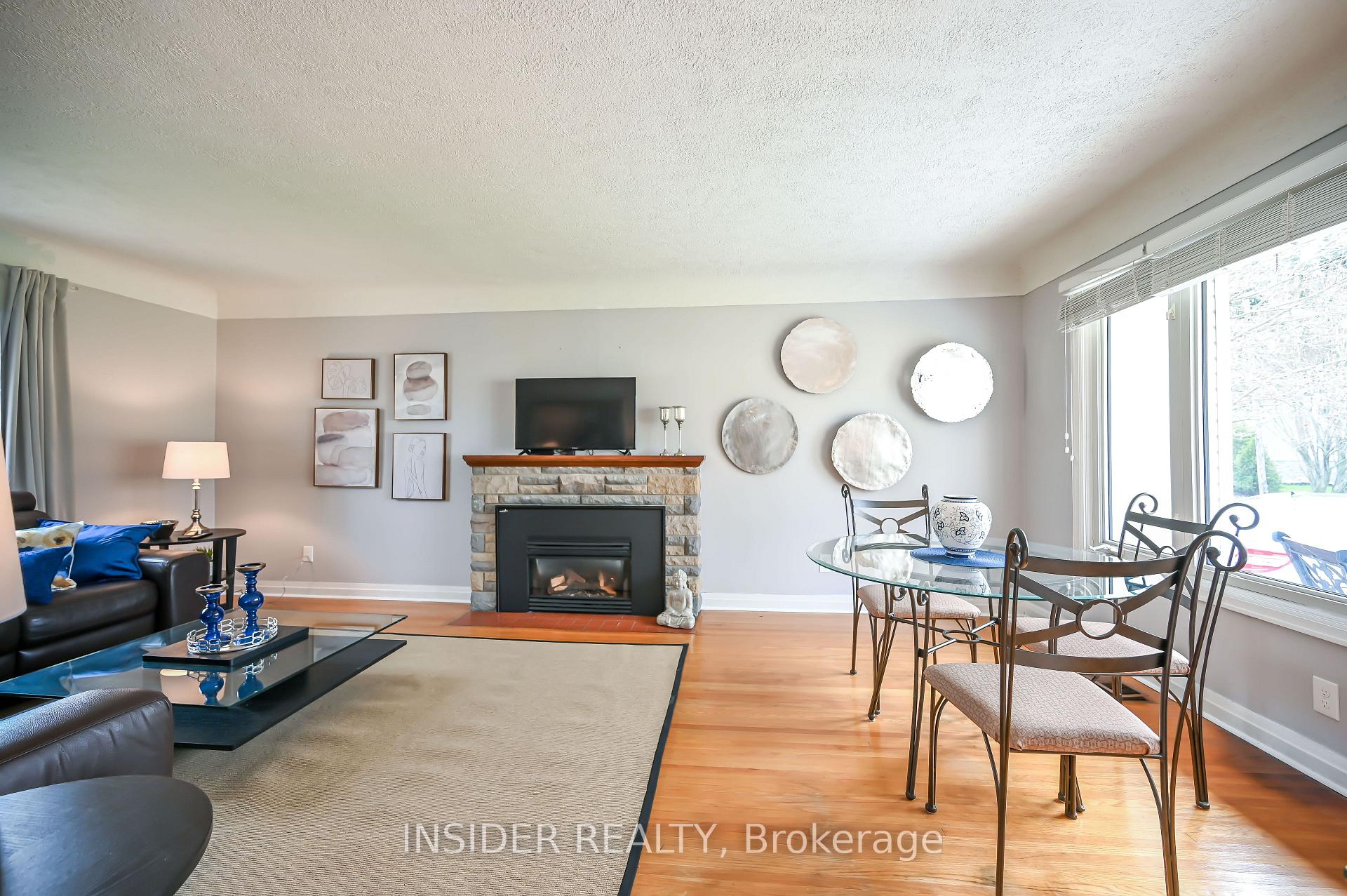 Photo 11 of Unit MAIN, 69 Cumming Court, Hamilton, Ancaster — HOMEH