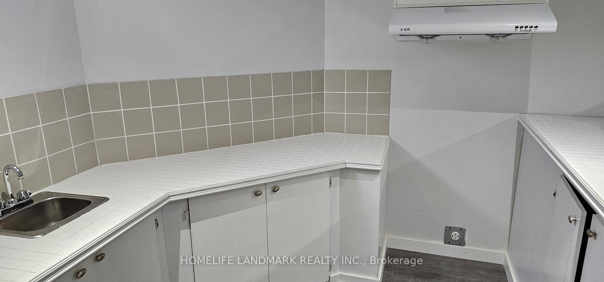 Photo 4 of 21 BSMT Atlantic Avenue, Markham, Markville — HOMEH