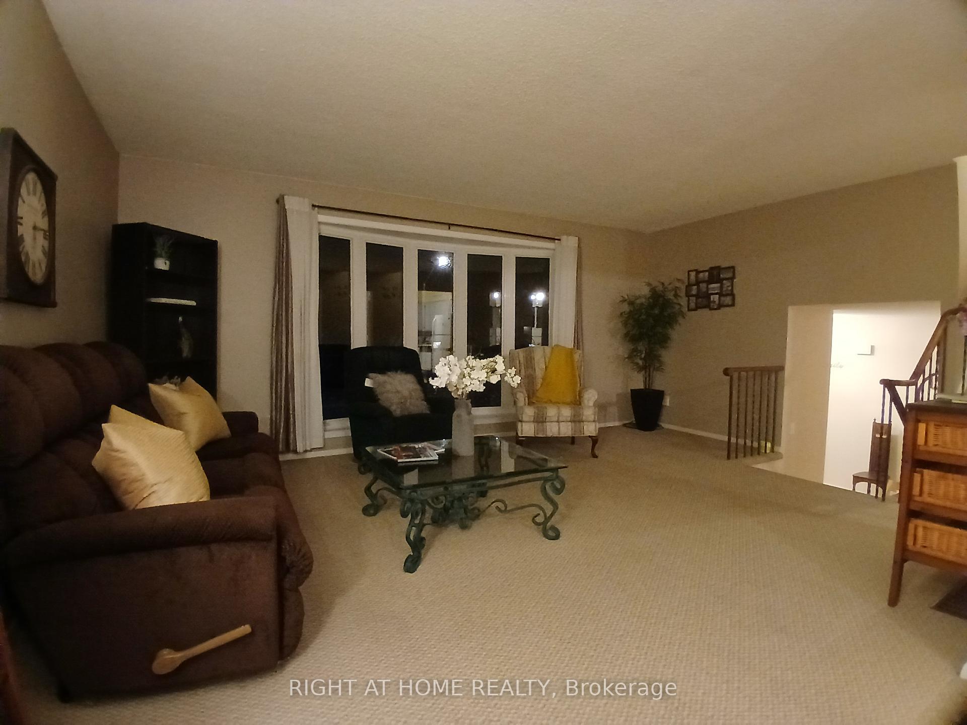 Photo 4 of 22 Orchard Road, Scugog, Port Perry — HOMEH