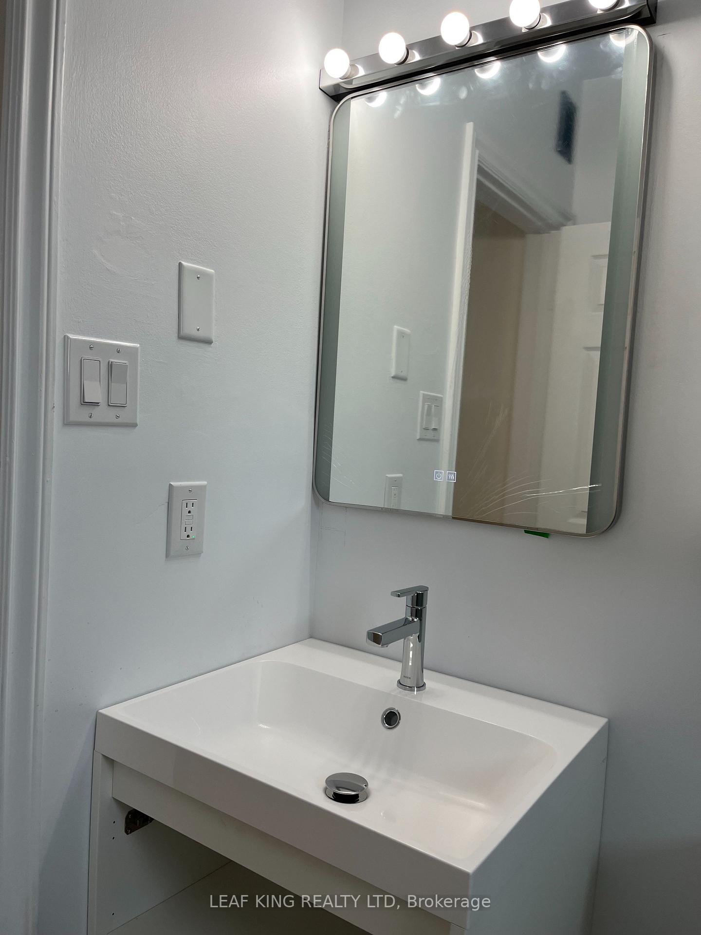 Photo 11 of Unit 201, 3 Linnsmore Crescent, Toronto, Danforth — HOMEH
