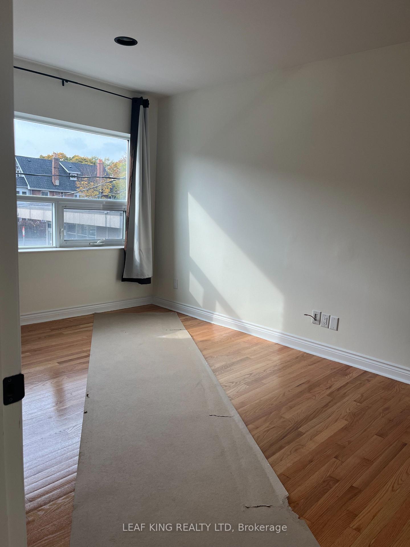 Photo 18 of Unit 201, 3 Linnsmore Crescent, Toronto, Danforth — HOMEH