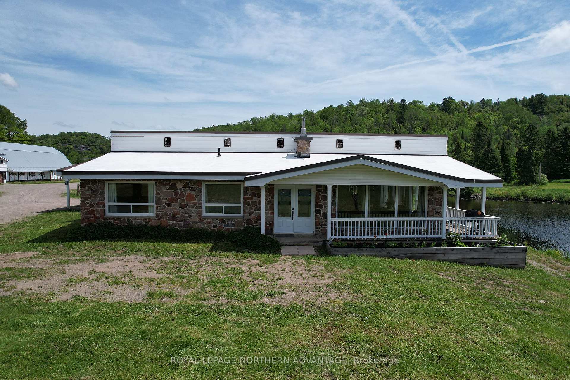 Photo 10 of 264 MacIntyre Road, Algoma Remote Area — HOMEH