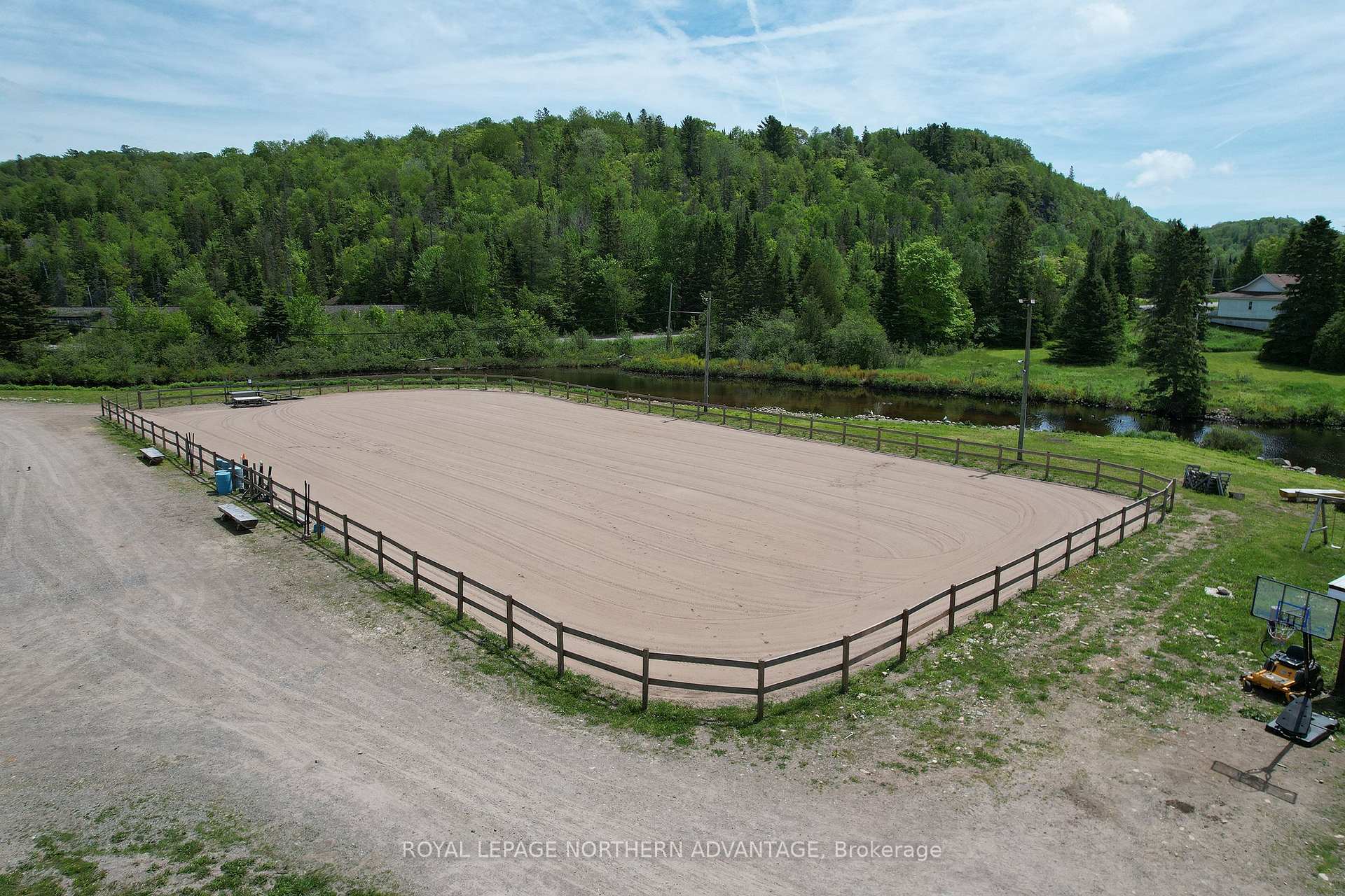 Photo 8 of 264 MacIntyre Road, Algoma Remote Area — HOMEH