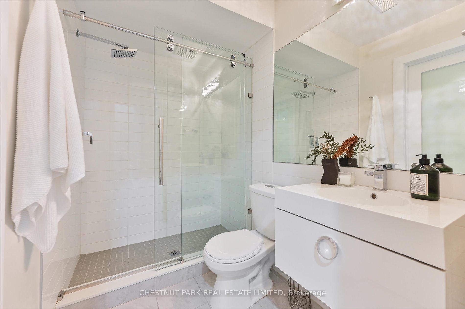 Photo 32 of 9 Plains Road, Toronto, East York — HOMEH