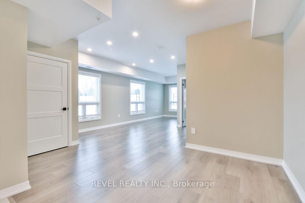 Photo 21 of Unit 202, 15 Kneeshaw Drive, Barrie, Innis-Shore — HOMEH
