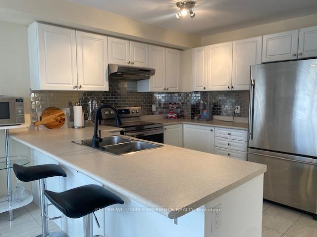 Photo 4 of 40 Beausoleil Drive, Penetanguishene — HOMEH