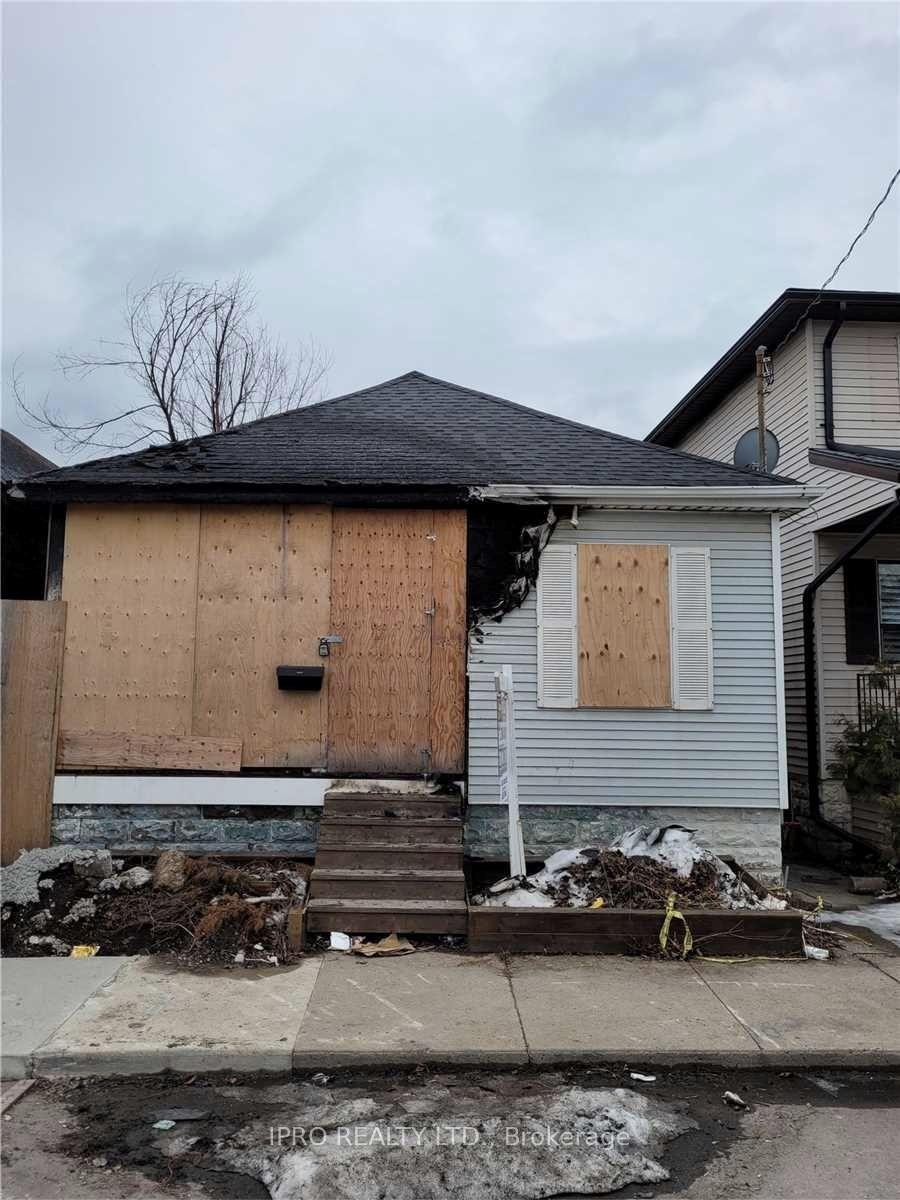Front of 314 Britannia Avenue
